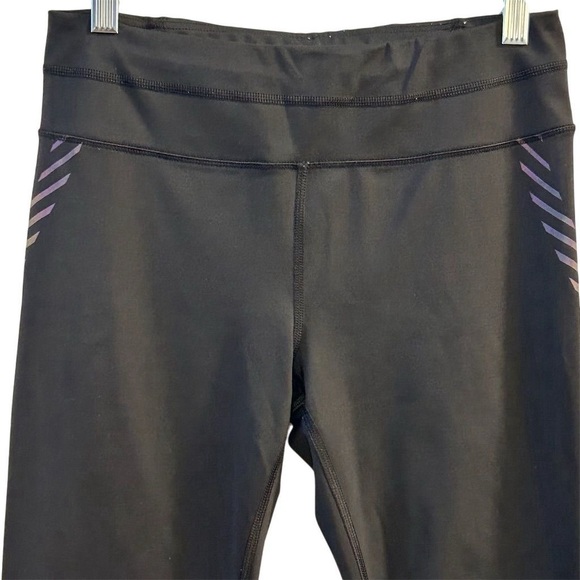 Athleta Women's Spectrum Sonar Reflective 7/8 Leggings Size S Black Activewear - Picture 9 of 12